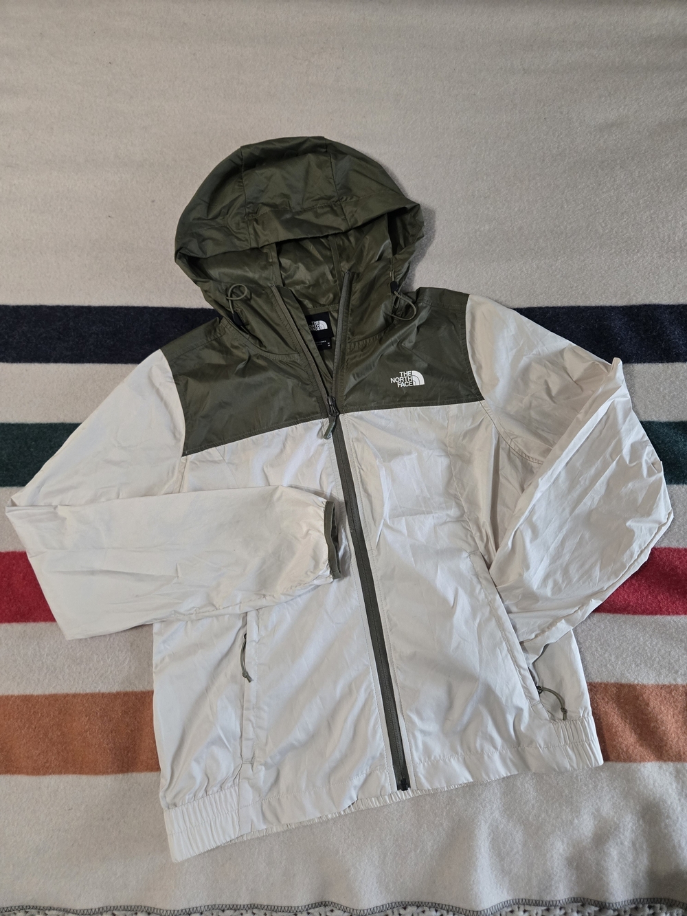 The North Face Cyclone Olive & Cream Windbreaker Jacket